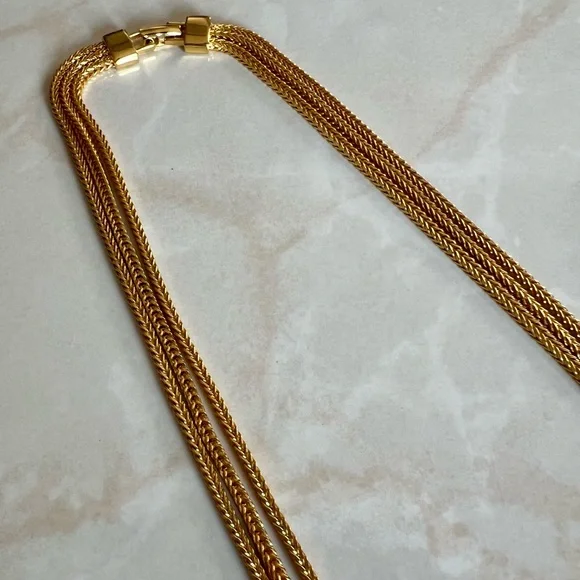 MONET 3 strand gold wheat chain necklace VINTAGE PERFECT CONDITION - Picture 3 of 5